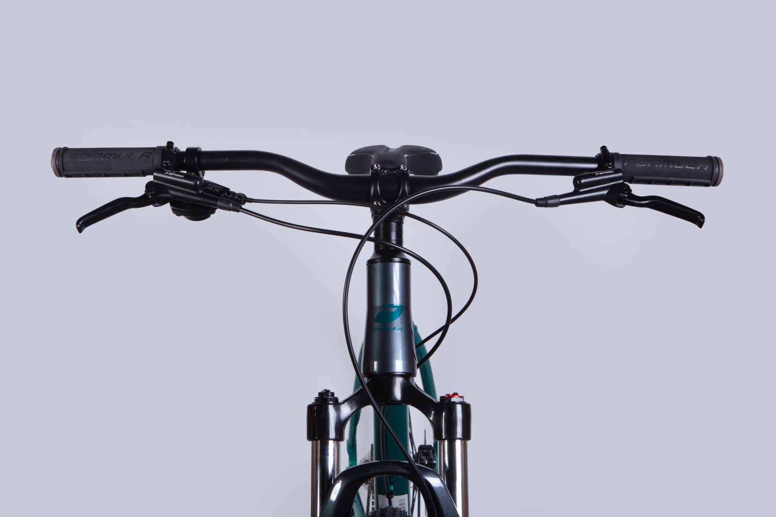 Велосипед AL 29" Formula ZEPHYR EXPERT HDD рама-21" темно-сріблястий з зеленим 2025 Формула